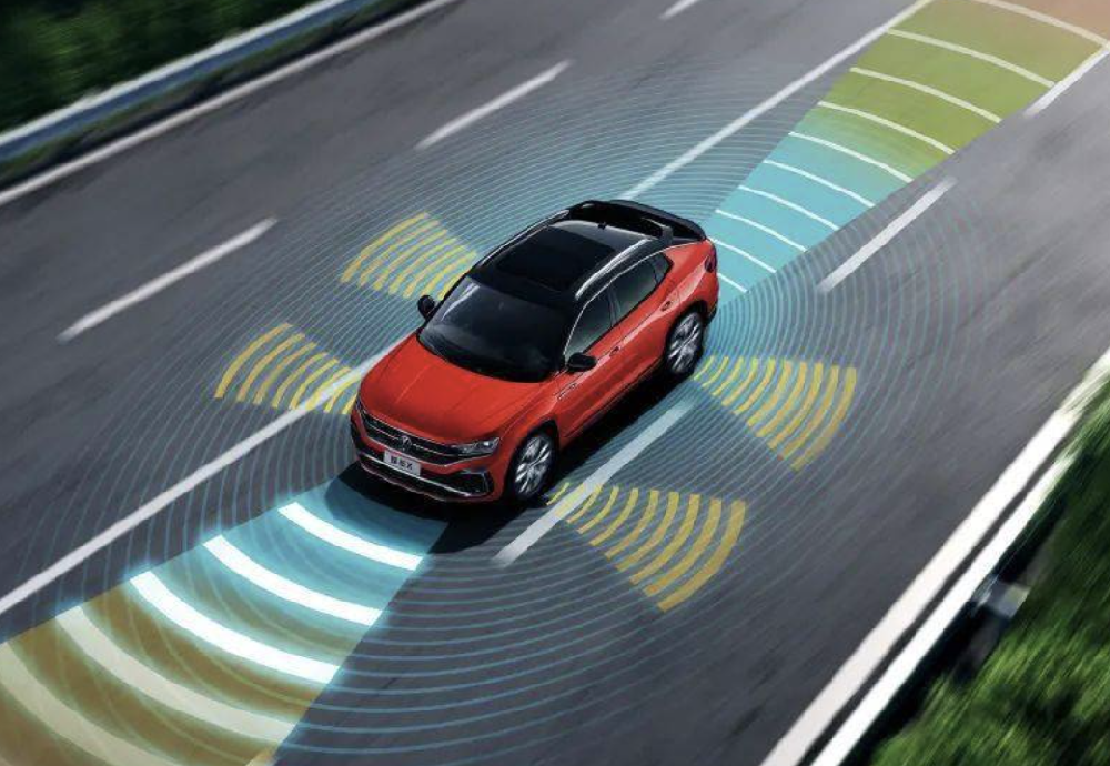 智能汽車的“超級感知力”：傳感器融合技術，使車輛像人類一樣感知世界